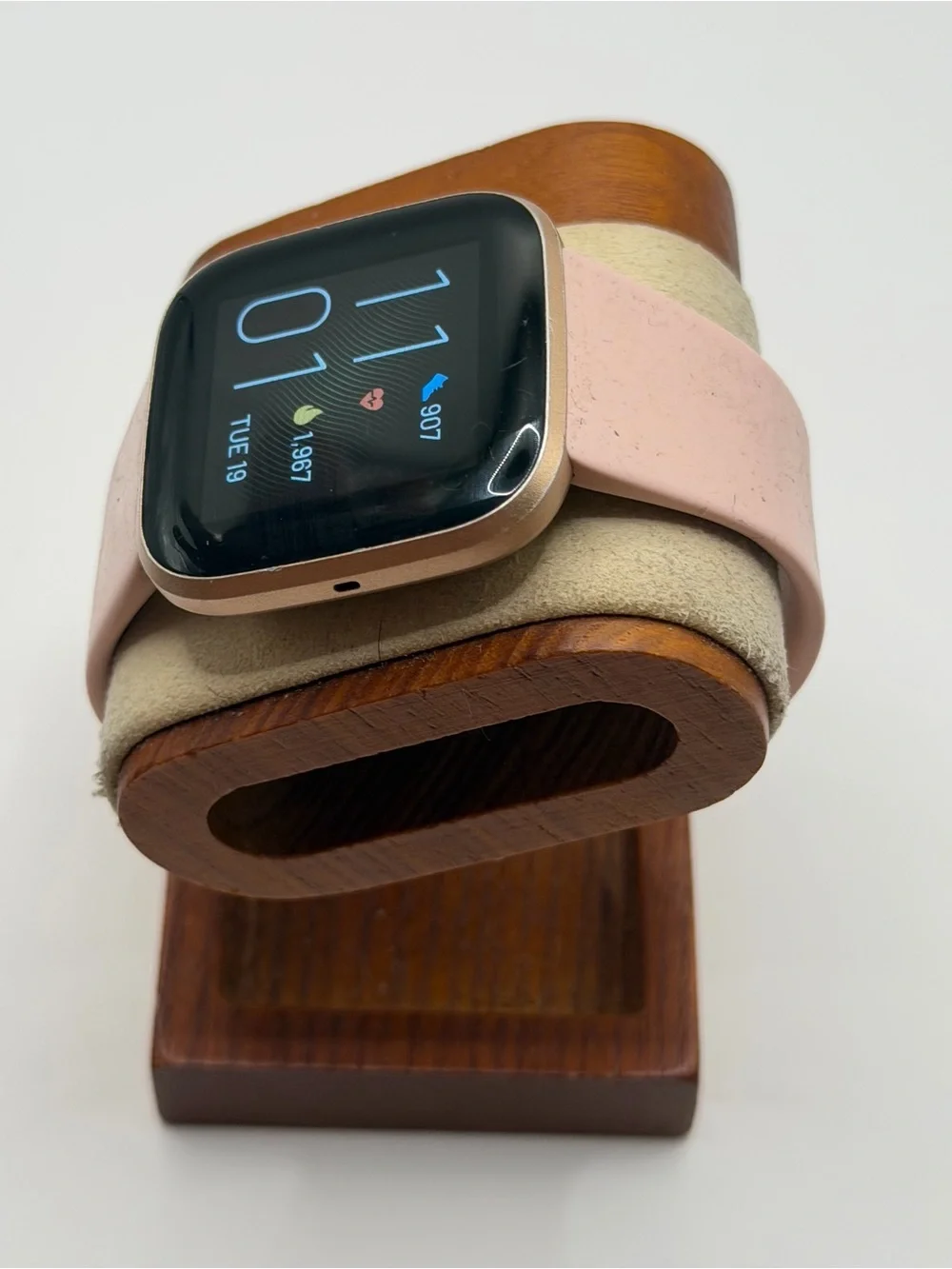 Fitbit Versa 2, Tested, Charger Included, Pink/rose Gold, Fitness Tracker